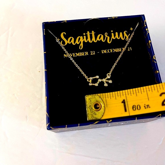 NWT Sagittarius Zodiak Gold Pendant Necklace - Picture 3 of 3